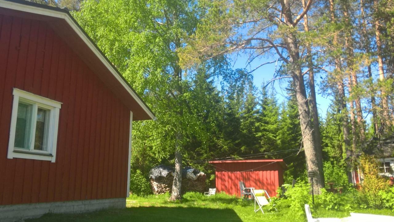 Maatilamatkailu Jaenisvaara Шале *